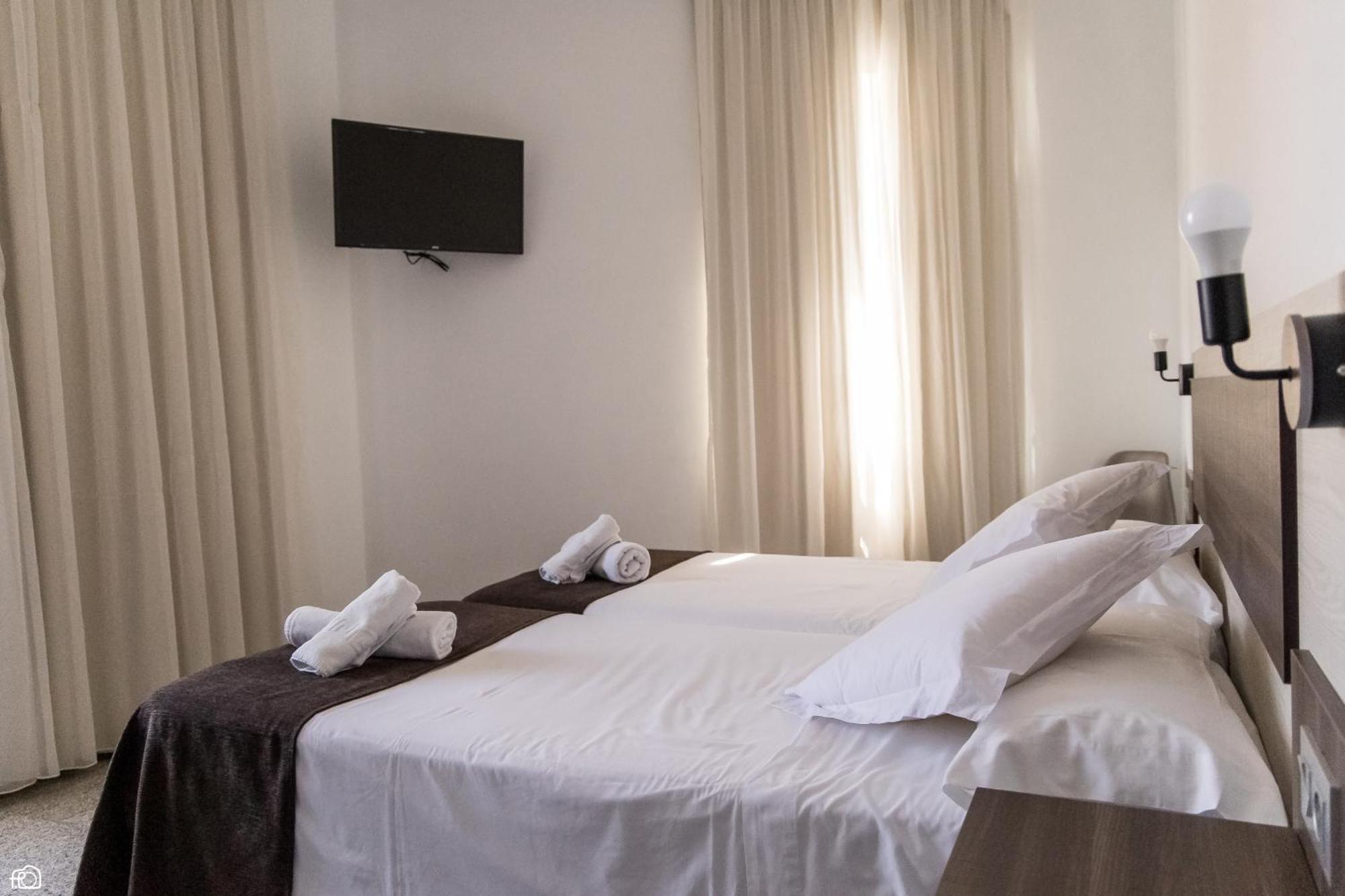 Meson Hostal La Cabana Медельин Экстерьер фото
